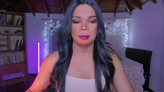 CuteRomi online show from March 17, 4:49 am