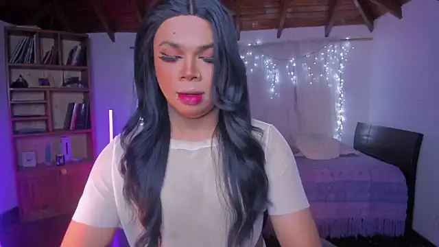 CuteRomi online show from March 20, 4:50 am