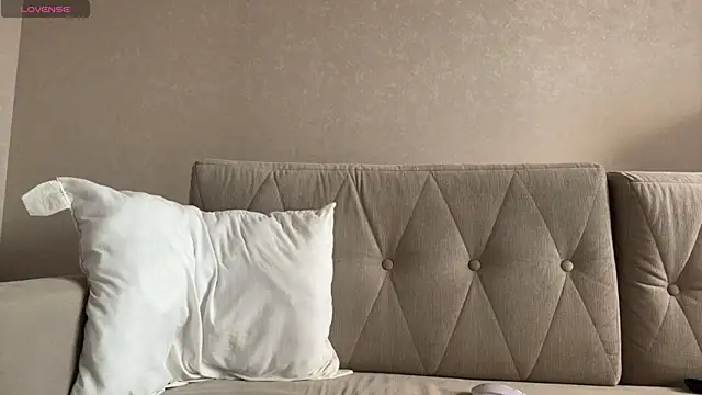 weshycouple online show from June 28, 3:02 am
