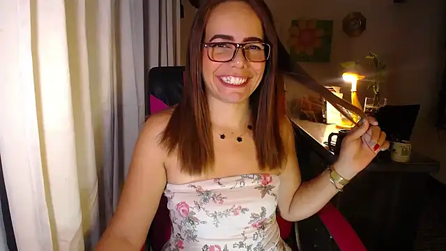 danielle rose 1 online show from July 26, 7:10 pm