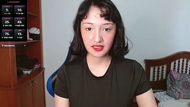 Snapshot of alexaa08 chatting on October 13, 5:04 pm alexaa08 online show from October 13, 5:04 pm