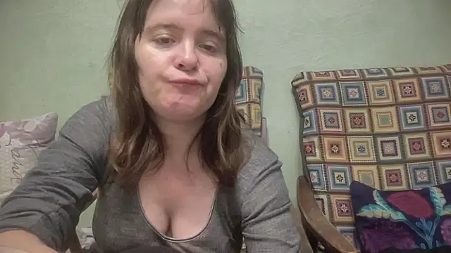 Diamond Tyler online show from February 6, 4:10 pm