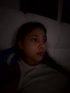 MelanieNoguera online show from January 12, 1:22 am