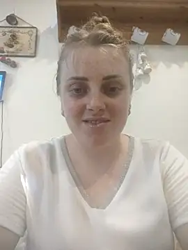 CoddessCrystal online show from June 25, 8:40 am
