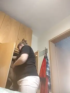 CoddessCrystal online show from March 13, 3:02 pm