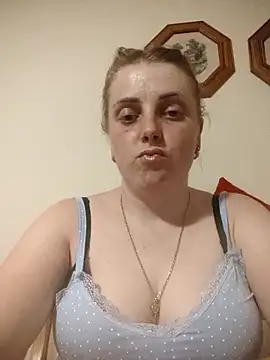 CoddessCrystal online show from June 21, 1:59 pm