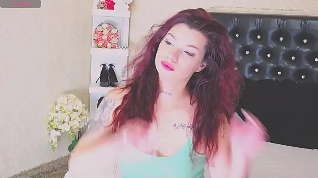 Allisonn223 online show from June 12, 1:19 pm