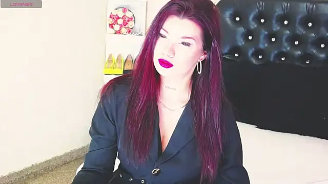 Allisonn223 online show from May 3, 12:19 pm