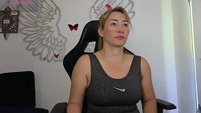 avatomas 02 online show from May 3, 1:58 pm