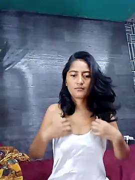 JanethPowell online show from May 1, 8:17 am