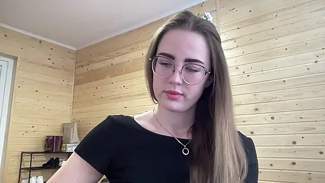 luxie milady online show from May 22, 11:19 am