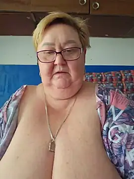 Awn290668 online show from July 31, 8:37 am