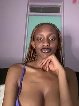 Snapshot of Tee_babygirl1 chatting on October 1, 4:34 pm Tee babygirl1 online show from October 1, 4:34 pm