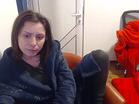 Emmatoo online show from March 8, 8:35 pm