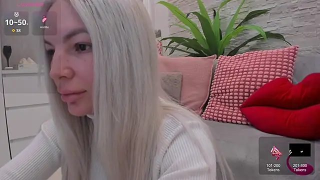 Jessy Jo online show from February 18, 7:51 am