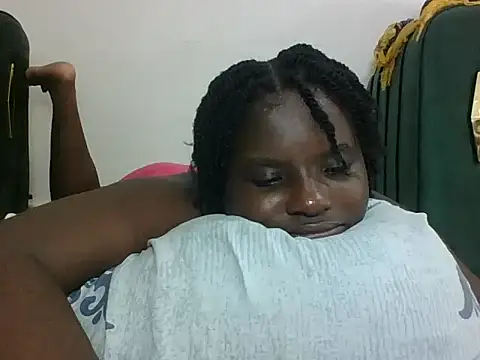 hotebbbyy online show from July 28, 11:28 am