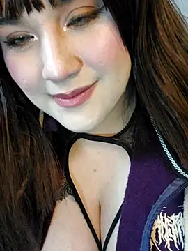 ItsNaiixa online show from October 10, 10:36 pm