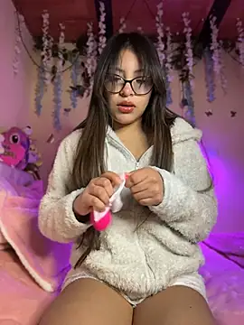Lily candy X online show from July 10, 3:29 am
