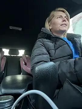 tanyagrey online show from January 11, 2:22 pm