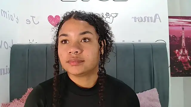 KittyBrookex online show from December 18, 2:33 pm