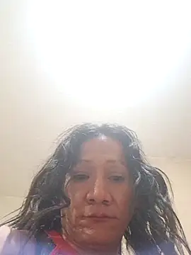 miicheele32 online show from January 17, 9:50 am