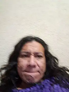 miicheele32 online show from January 15, 6:41 am