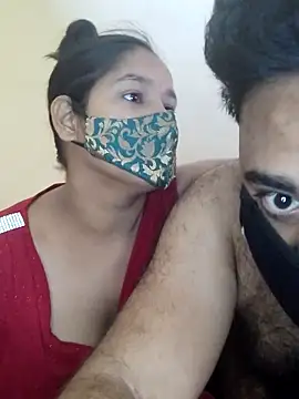 IND COUPLE1 online show from June 19, 7:12 am