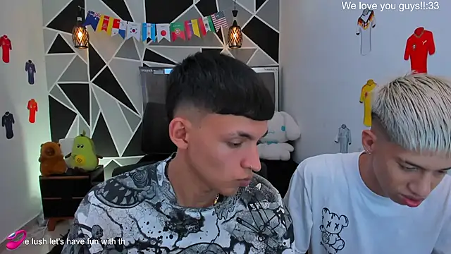 Juan Nd Steven online show from July 2, 7:53 pm