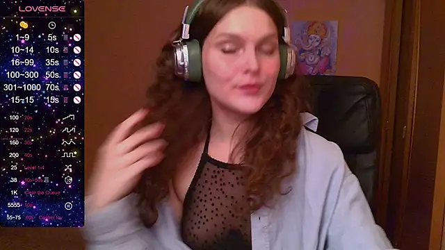 Snapshot of Jenna_Sativa chatting on October 10, 3:28 pm Jenna Sativa online show from October 10, 3:28 pm