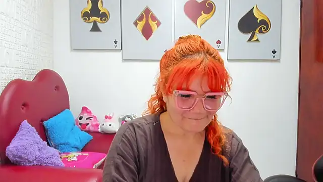 Salomeediaz  online show from June 13, 9:23 pm