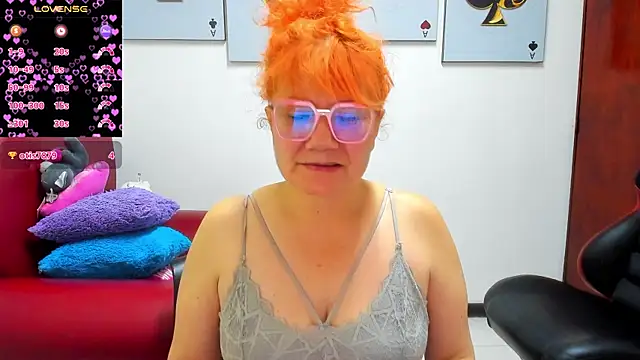 Salomeediaz  online show from July 11, 9:26 pm