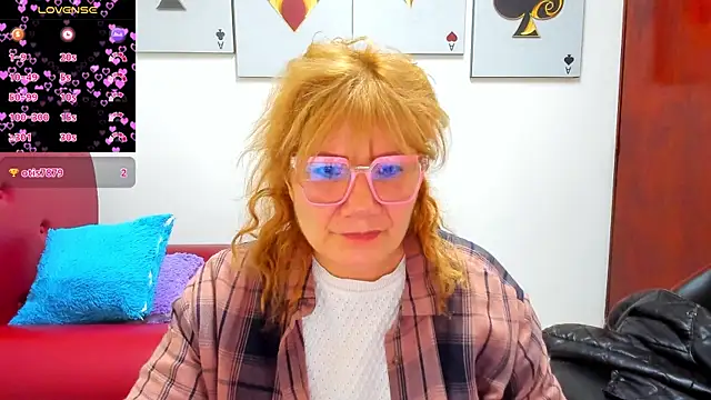 Salomeediaz  online show from August 1, 8:55 pm