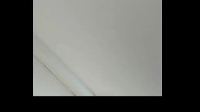 DaphneLloyd online show from April 30, 6:18 am