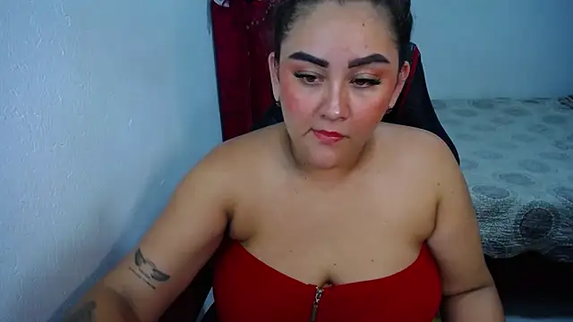 loly bigbooty4u online show from March 7, 4:41 am