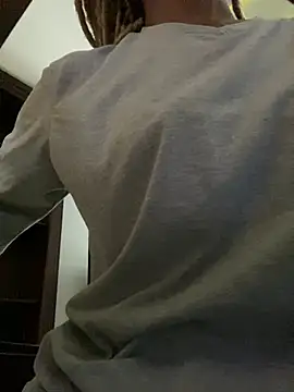 adaraSmiith online show from April 28, 12:53 pm