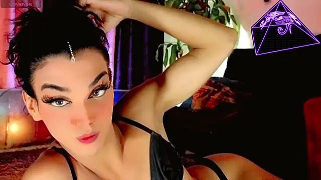 the-horus-girl online show from May 1, 2:37 am