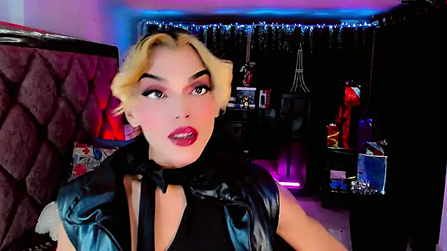 the-horus-girl online show from December 21, 3:55 am