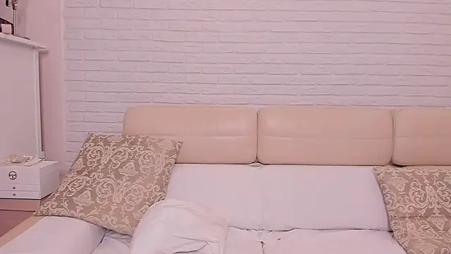 LovelyCaprice online show from November 29, 3:10 am