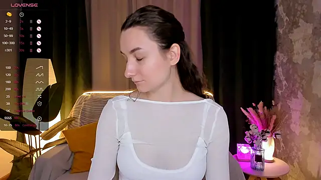 annacooleman online show from November 30, 7:01 am