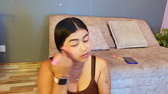 jade brunnette online show from July 29, 8:09 pm