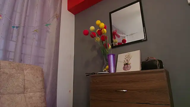 jade brunnette online show from February 10, 8:12 pm