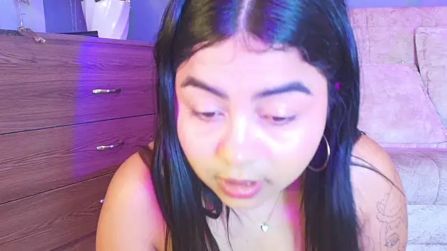 jade brunnette online show from June 25, 8:10 pm