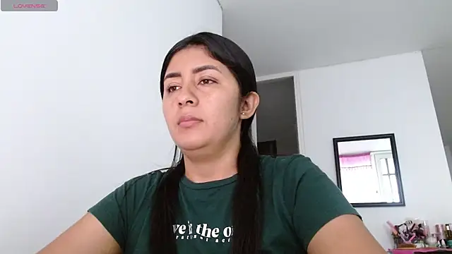 danna peterson1 online show from December 4, 8:31 pm