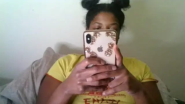 CaramelGoddessxoxo online show from August 4, 2:12 pm