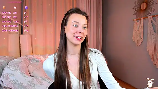 Goldy Grace  online show from May 3, 11:24 am