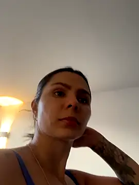 SofiaG  online show from September 15, 10:39 pm