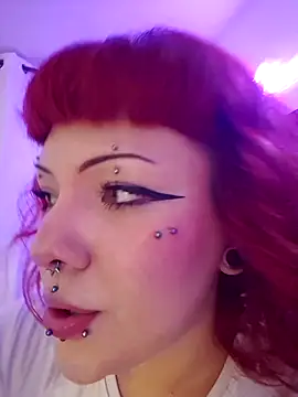 Sarah-Stoner online show from June 20, 1:09 am