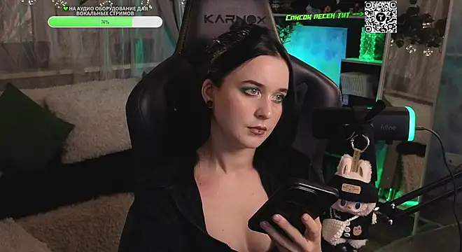 KiraLiLime online show from October 22, 1:32 am