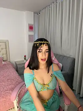 itsmadely online show from July 18, 10:56 pm