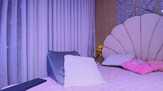 aisha sh online show from May 29, 12:14 pm